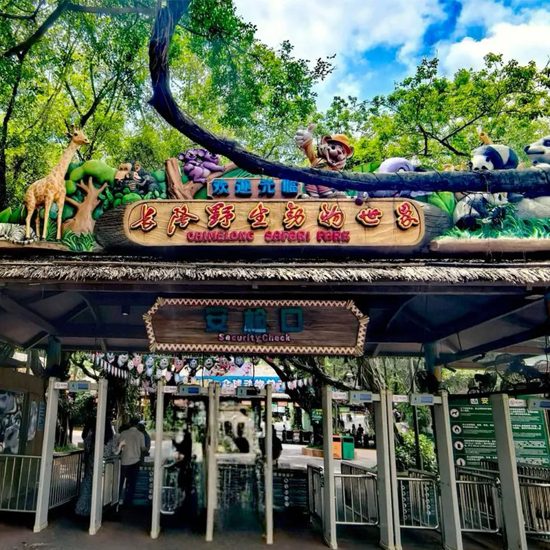 Hari keluarga di Chimelong Safari Park dalam tur ramah Muslim di Guangzhou