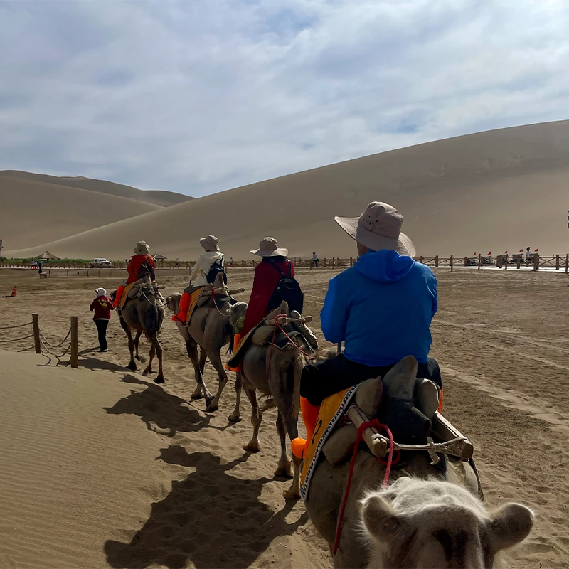Wisatawan Muslim dalam tur rombongan Dunhuang bersama HalalChinaTrips